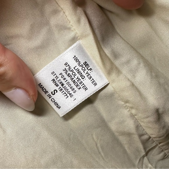 057. NWT Women's Brown Cream Check Blazer - Picture 9 of 11